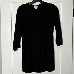 Maternity/Nursing Top - A Pea in The Pod - Size Large